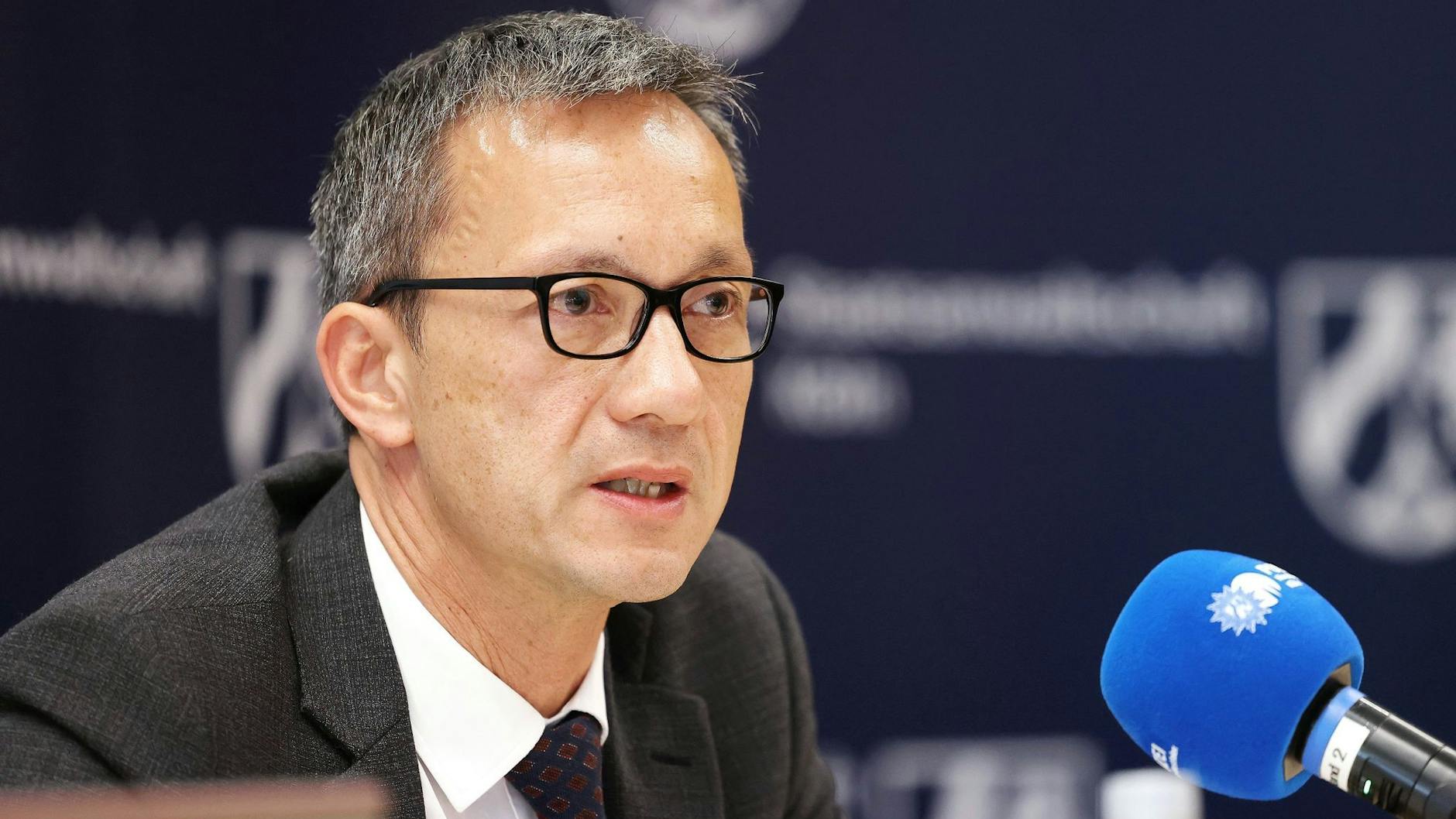 Der Kölner Polizeipräsident Falk Schnabel zeigte sich entsetzt über das Ausmaß an Brutalität im Missbrauchskomplex Wermelskirchen.