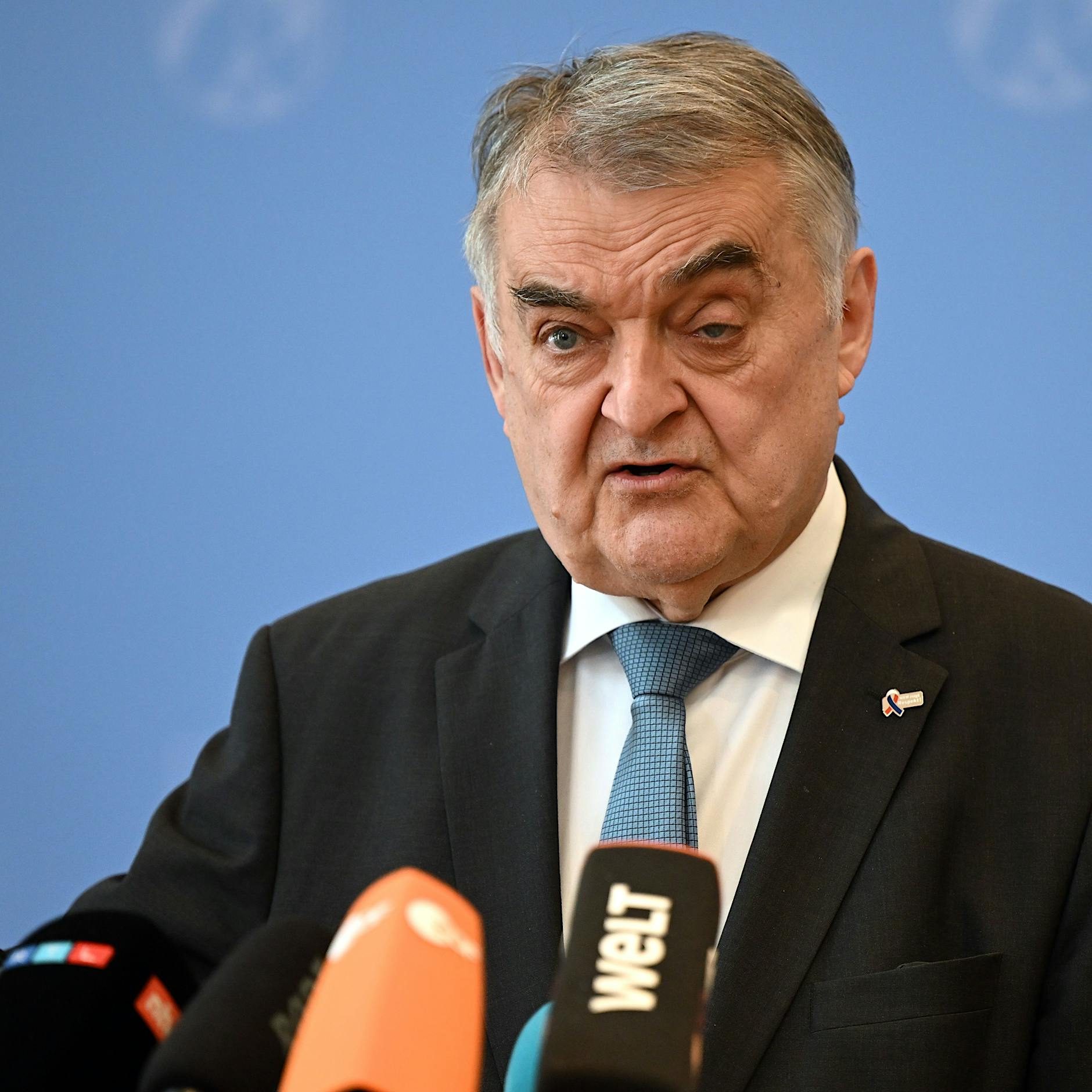 Hilft Massenüberwachung gegen Kindesmissbrauch?