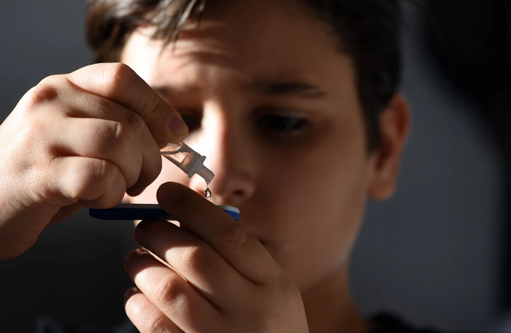Mama & Papa wollen das so: Verlängert nur Berlin die Testpflicht an Schulen?