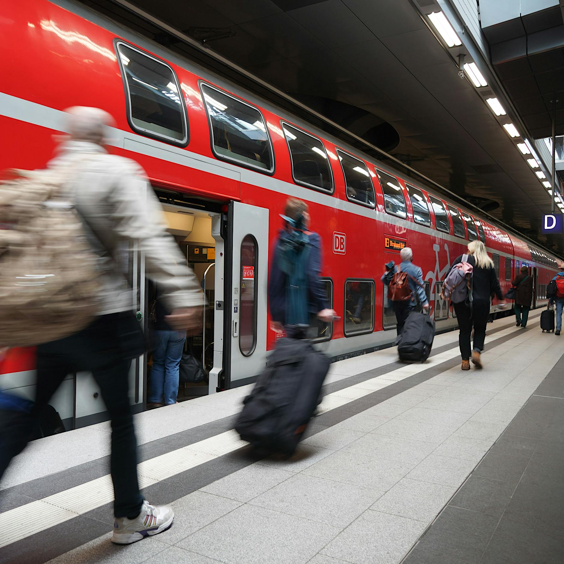 Bahnexperte aus Berlin kritisiert: Das 9-Euro-Ticket ist großer „Unfug“