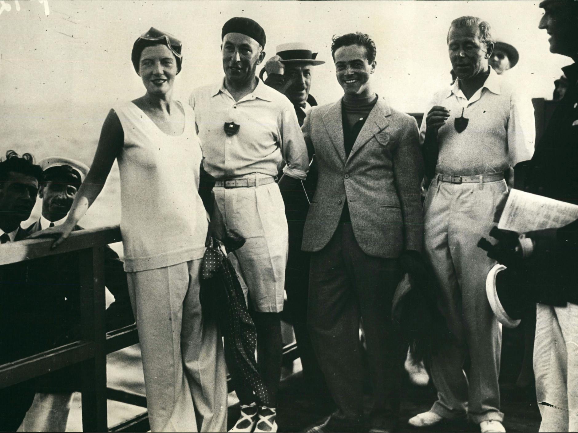 Der Modeschöpfer Jean Patou (2.v.l.) hat das Cruise-Konzept erfunden.