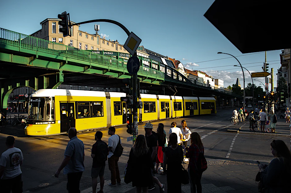 Mit dem 9-Euro-Ticket durch Berlin - und das ganze Land: Am 1. Juni geht es los!