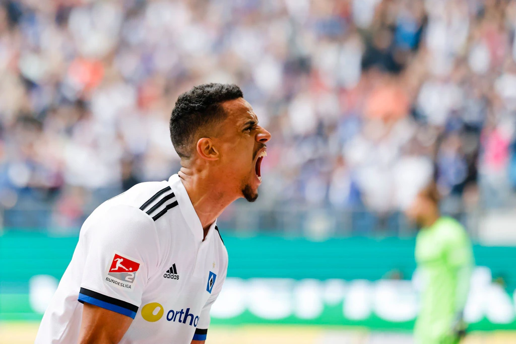 Schnäppchen-Markt! Der 1. FC Union baggert an HSV-Star Robert Glatzel