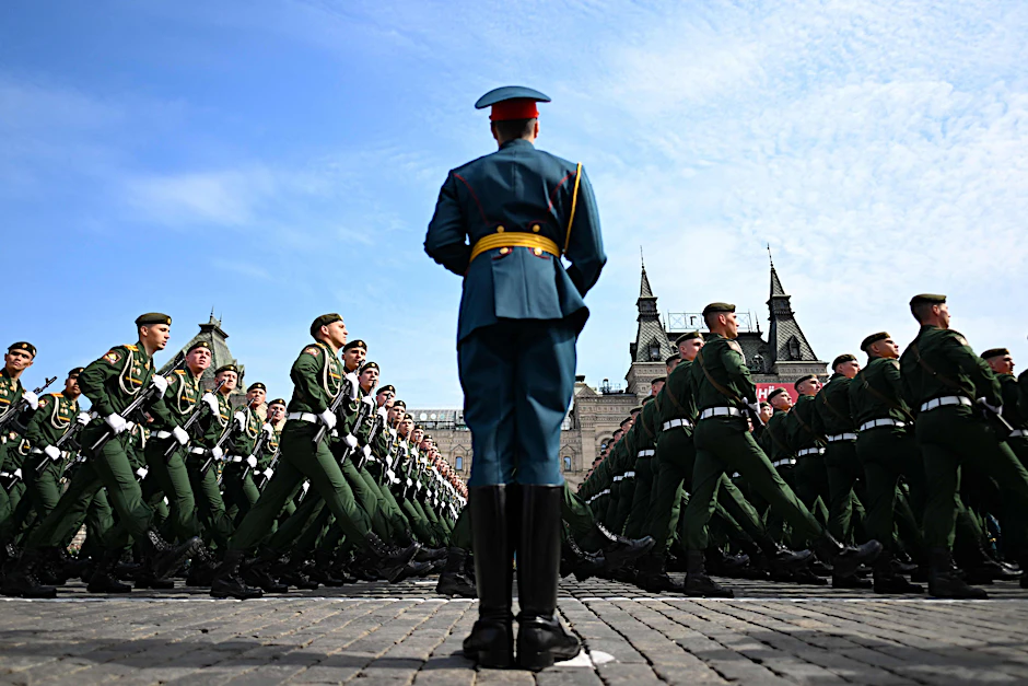 Russische Soldaten während einer Militärparade in Moskau.