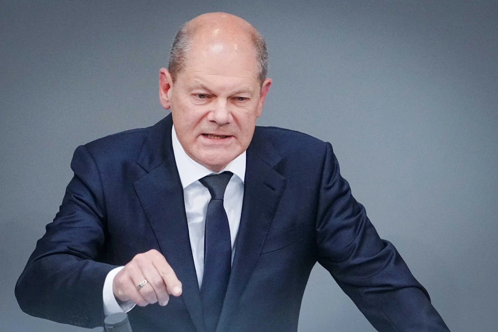 Scholz sagt Ukraine Flugabwehrsystem zu