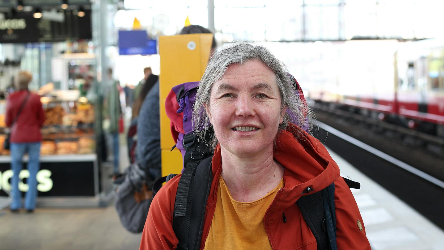 Sylke Franke auf dem Weg nach Schwerin. In diesem Sommer ist das deutlich günstiger.