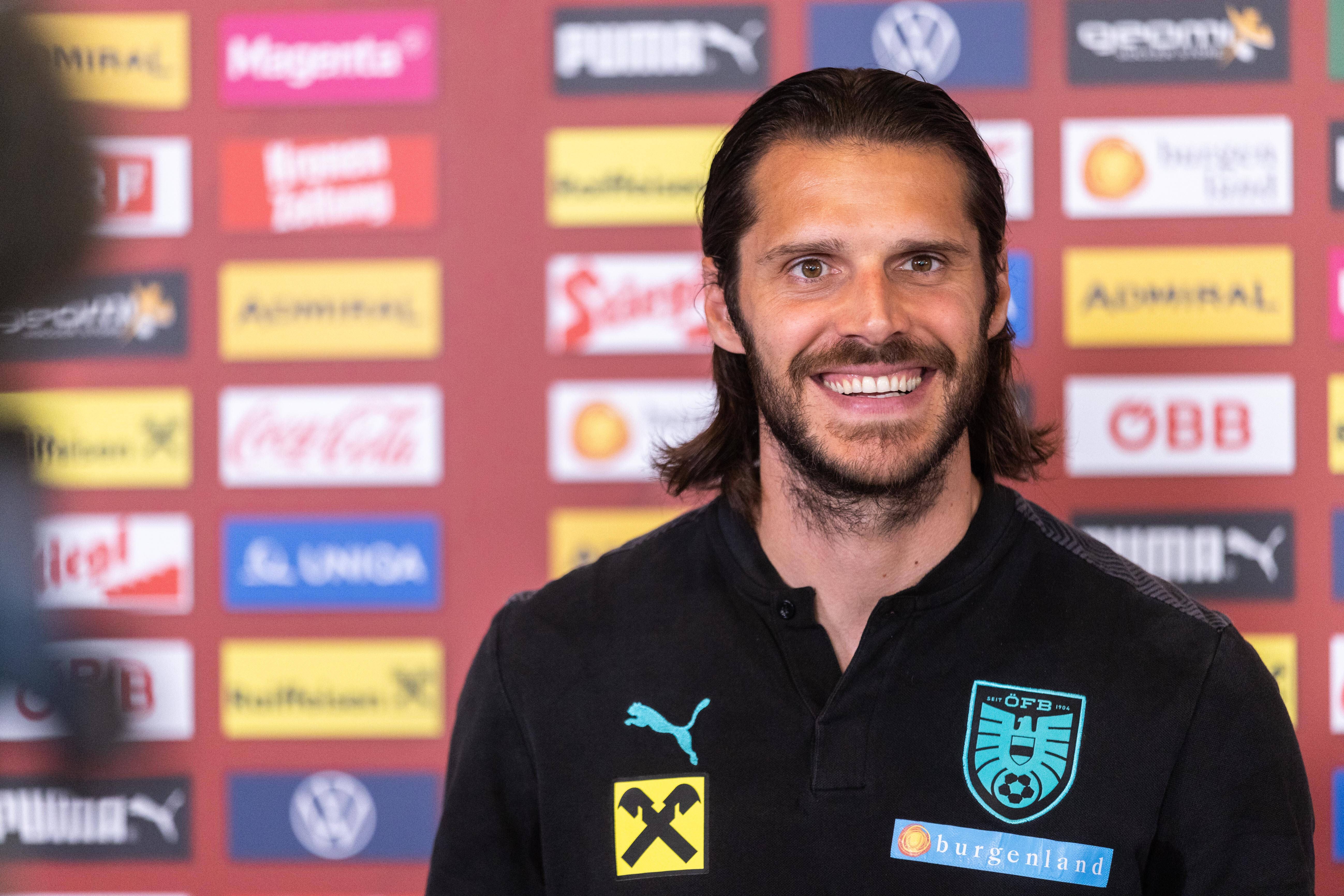 Image - Unions Kapitän Christopher Trimmel im Glück: Ralf Rangnick lässt fast wie der 1. FC Union spielen