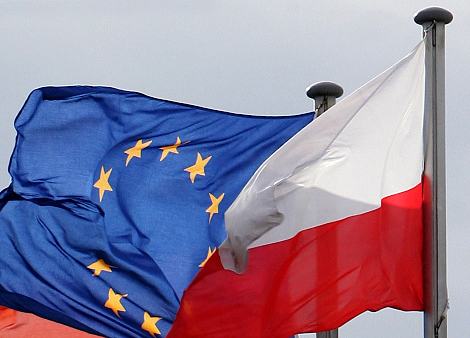 ARCHIV - Die EU-Kommission hat sich nach monatelangem Streit mit der polnischen Regierung auf einen Plan für die Auszahlung milliardenschwerer Corona-Hilfen verständigt.  a