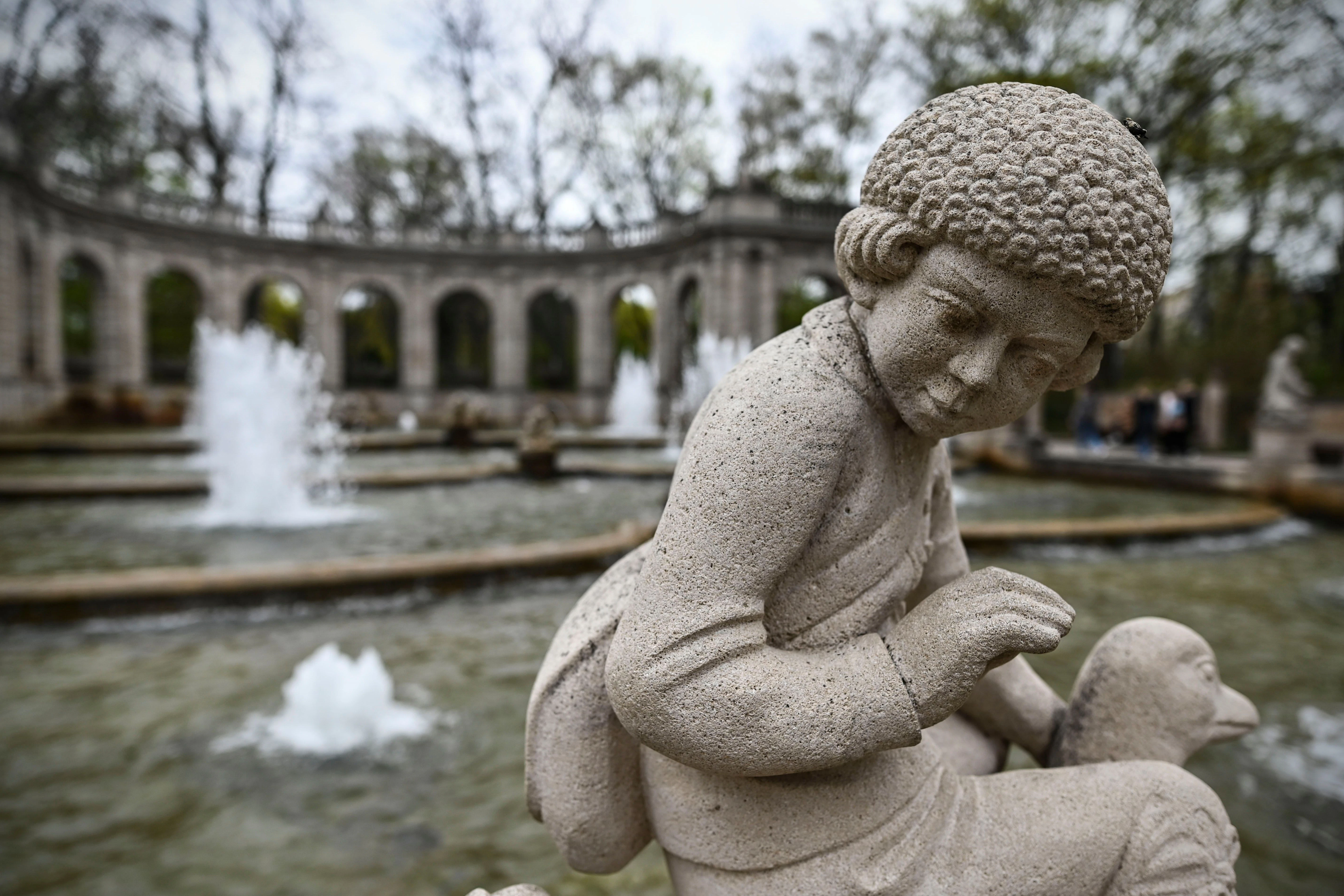 Eine kleine Oase mitten in der Stadt: der Märchenbrunnen in Friedrichshain.