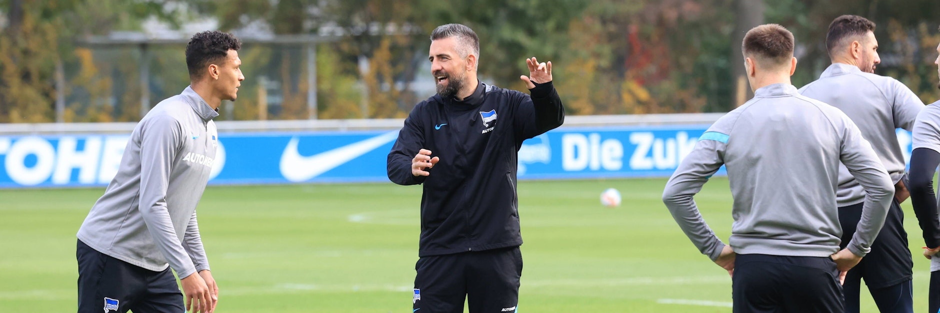 Co-Trainer Vedad Ibisevic bleibt bei Hertha BSC an Bord und reist damit auch in die beiden Trainingslager während der Saisonvorbereitung.