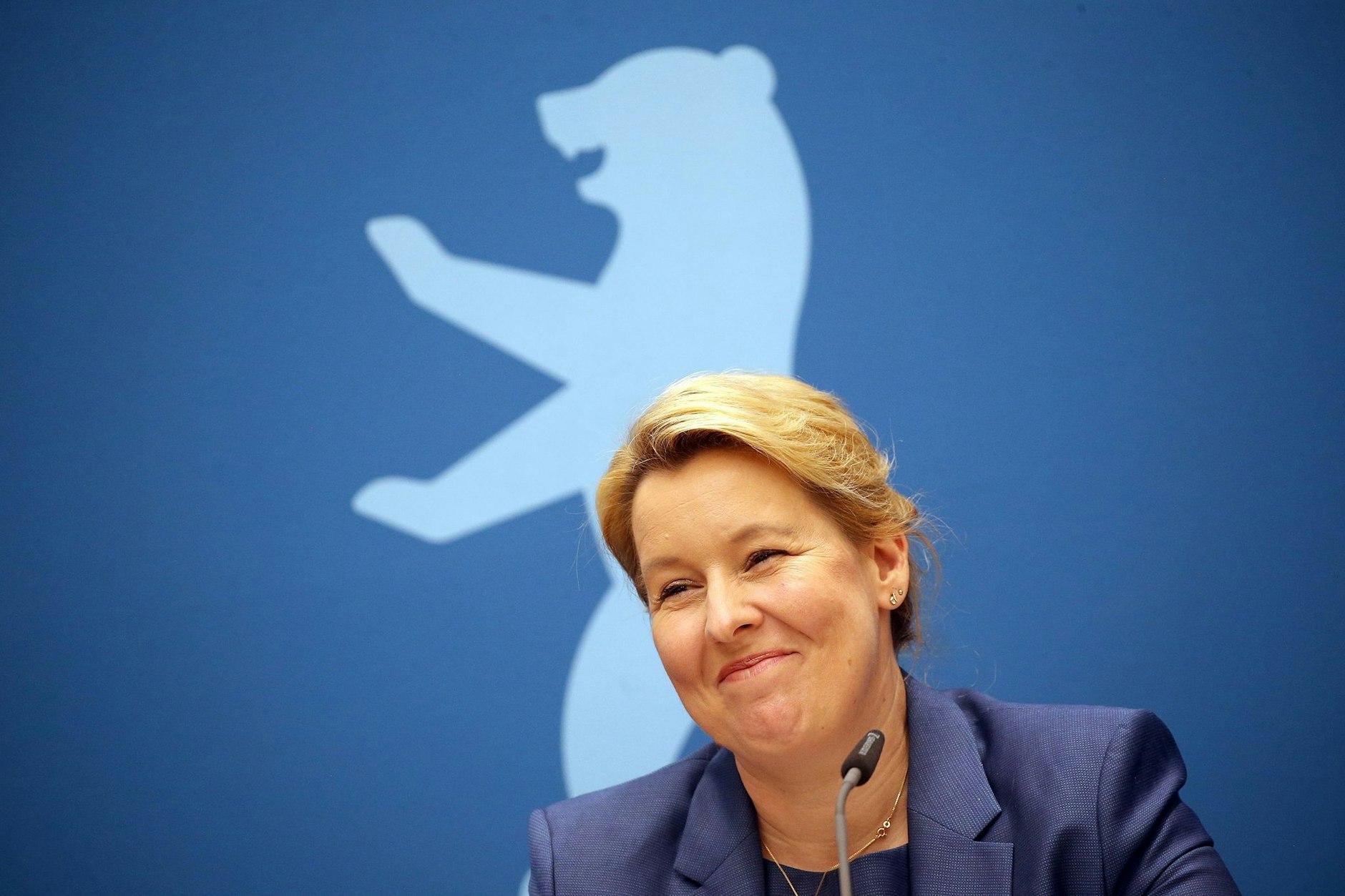 Franziska Giffey (SPD), Berlins Regierende Bürgermeisterin, während einer Pressekonferenz.  