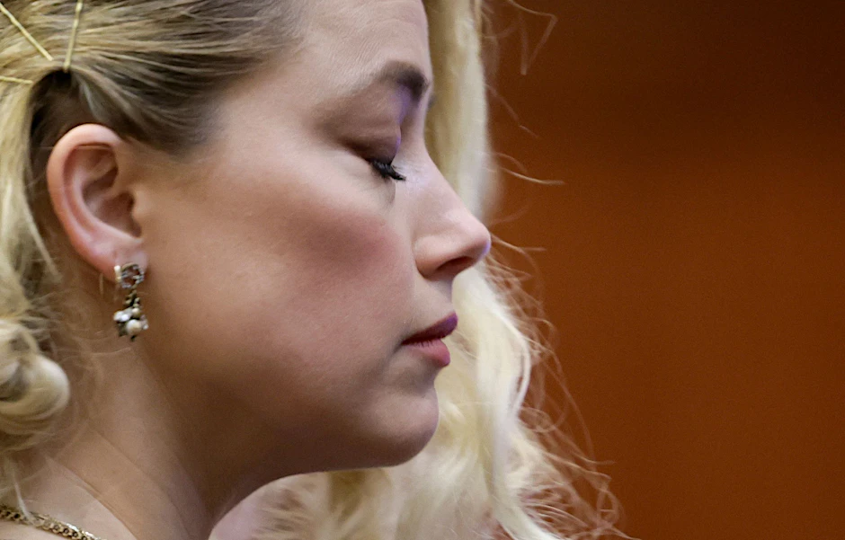 Schauspielerin Amber Heard muss sich gegen Ex-Mann Johnny Depp geschlagen geben.  /dpa