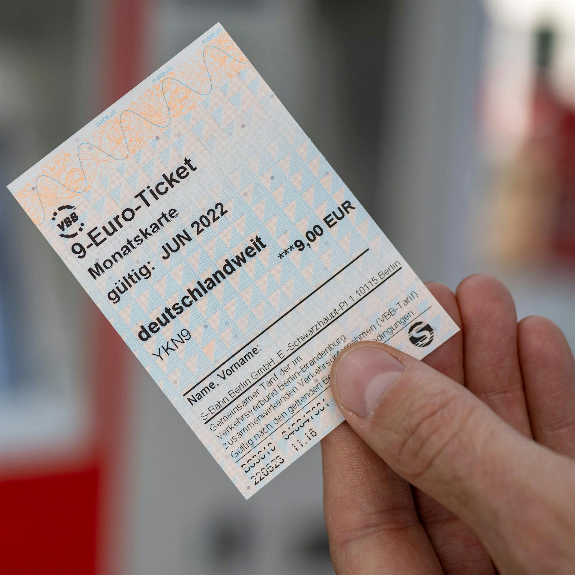 Preis-Sensation: Hier gibt es das 9-Euro-Ticket für weniger als 9 Euro! Aber es gibt einen Haken…