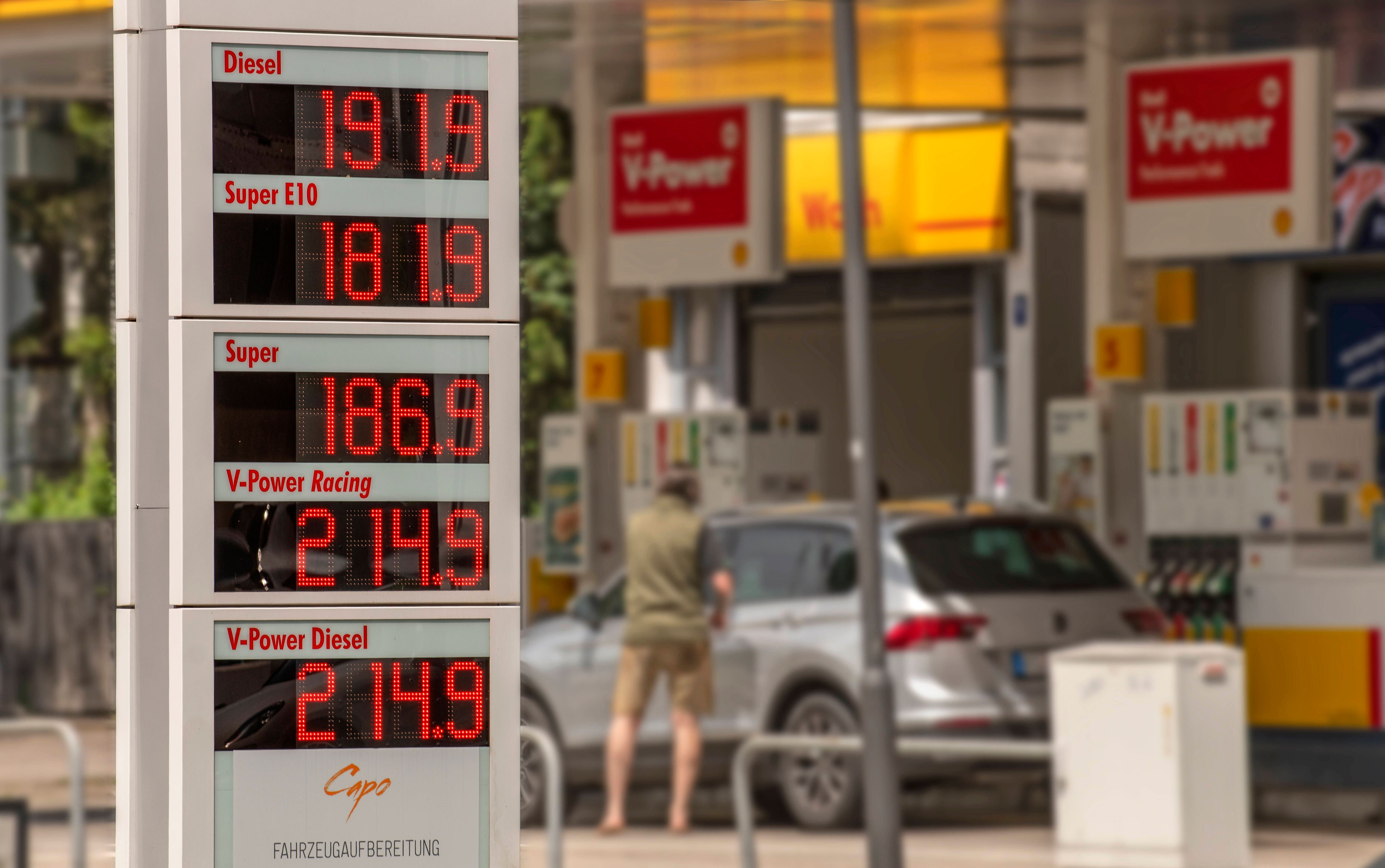 Image - Extra-Steuer für „Krisen- und Kriegsgewinner“ geplant: Gehts jetzt den Öl-Multis an den Kragen?