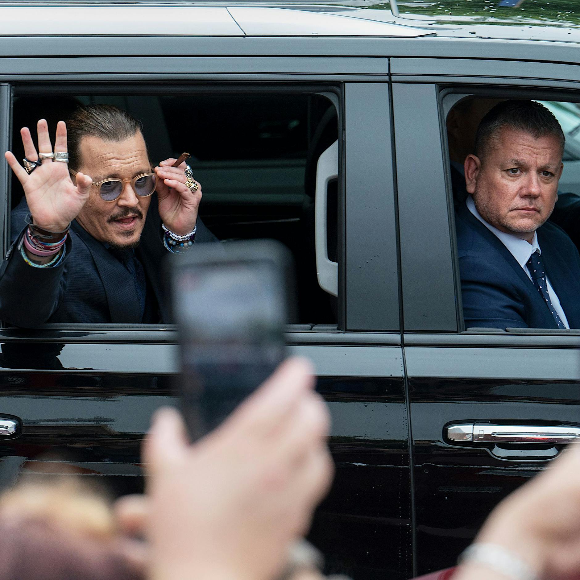 Johnny Depp bedankt sich bei seinen Fans für Unterstützung