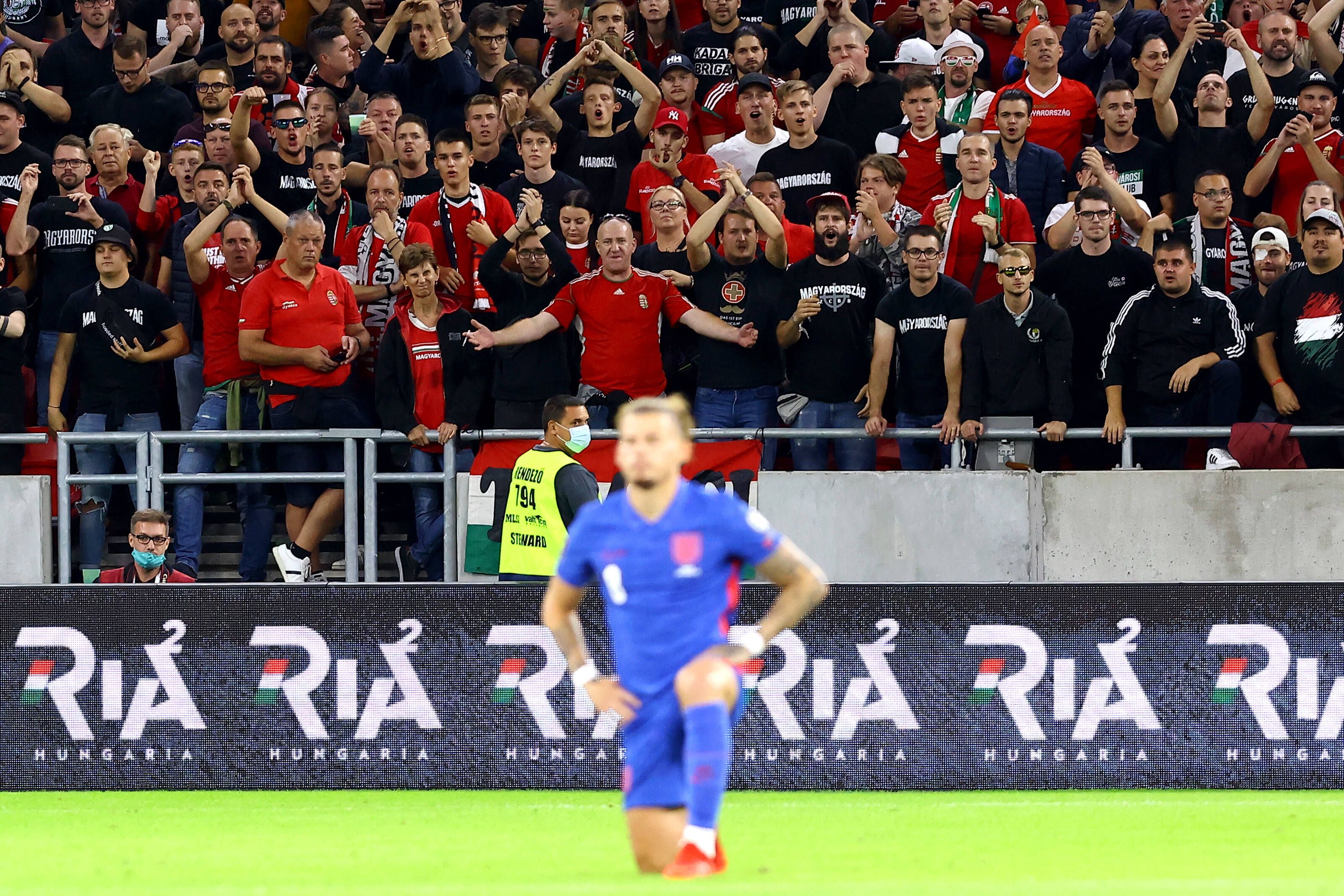 Image - Homophob und rassistisch: Ungarn-Fans sorgen in Budapest für den nächsten Eklat