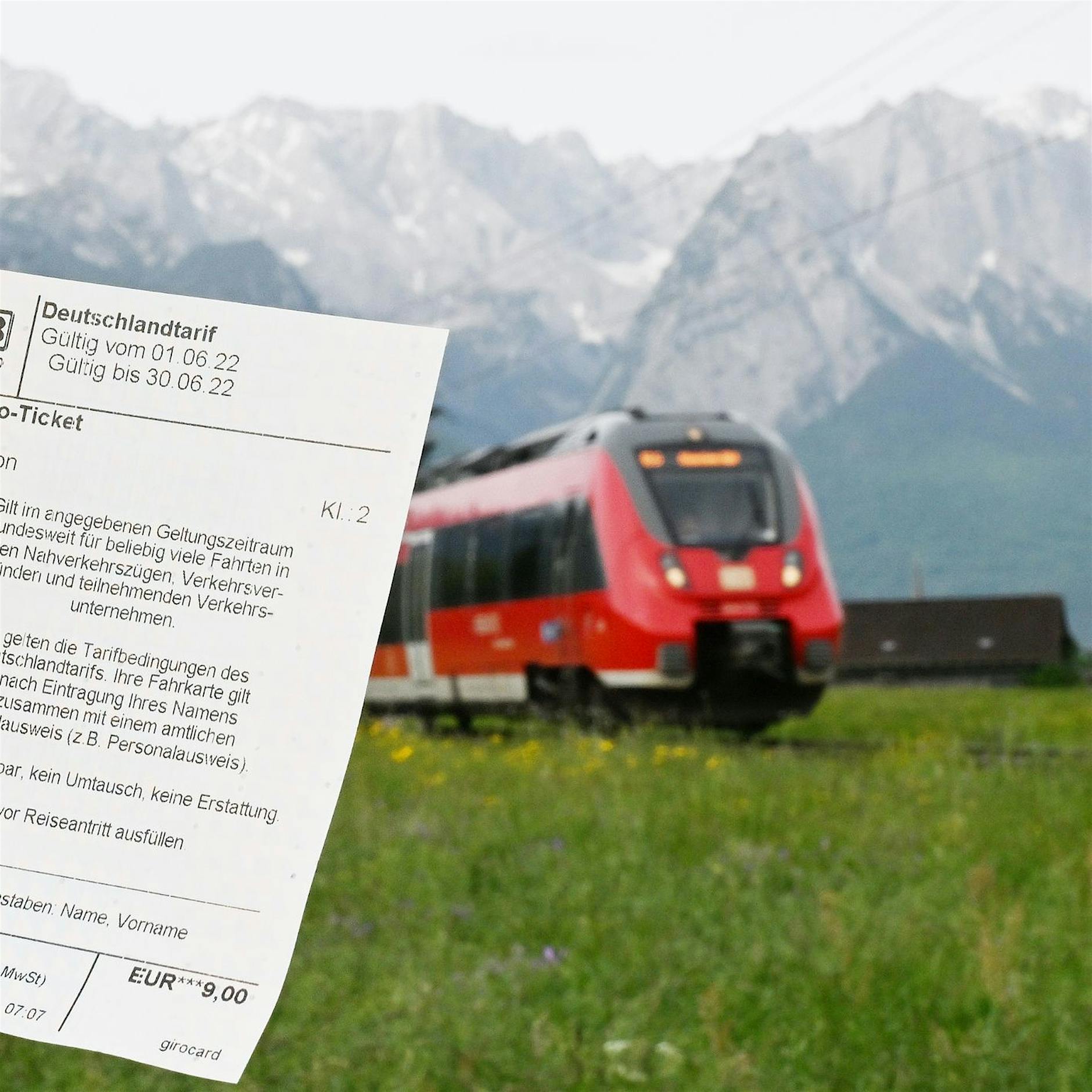 9-Euro-Ticket-Boom: Debatte über künftige Ticket-Preise