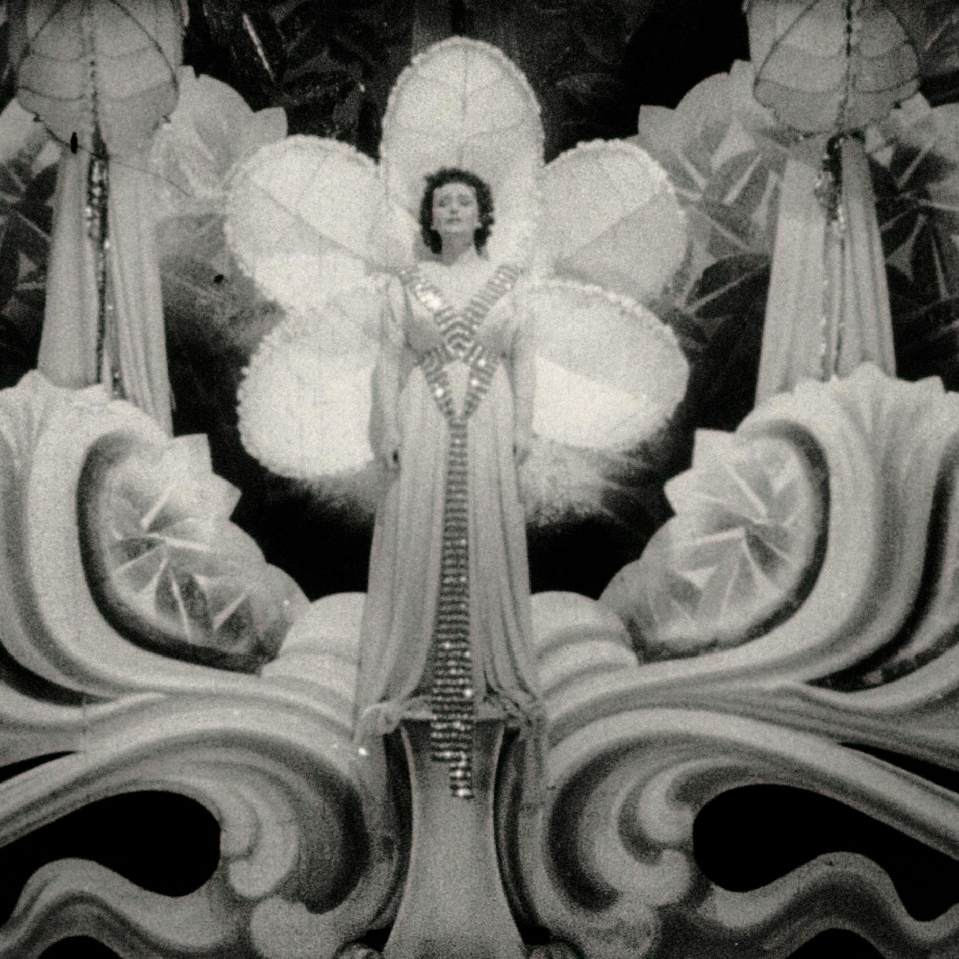 „Ich weiß, es wird einmal ein Wunder gescheh‘n“: Vor 80 Jahren kam der NS-Durchhaltefilm mit den größten Hits von Zarah Leander in die Kinos