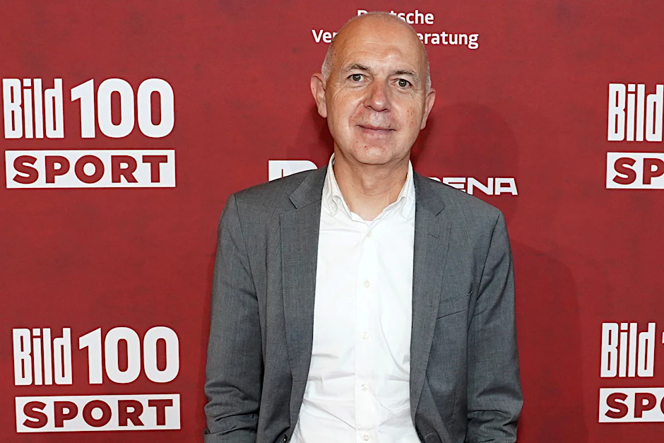 Klar gegen Playoffs in der Fußball-Bundesliga: Bernd Neuendorf , Präsident des Deutschen Fußball-Bundes (DFB).  