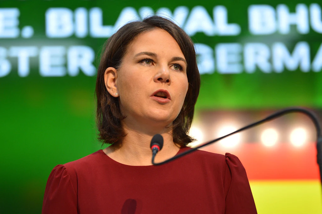 Außenministerin Baerbock positiv auf Corona getestet