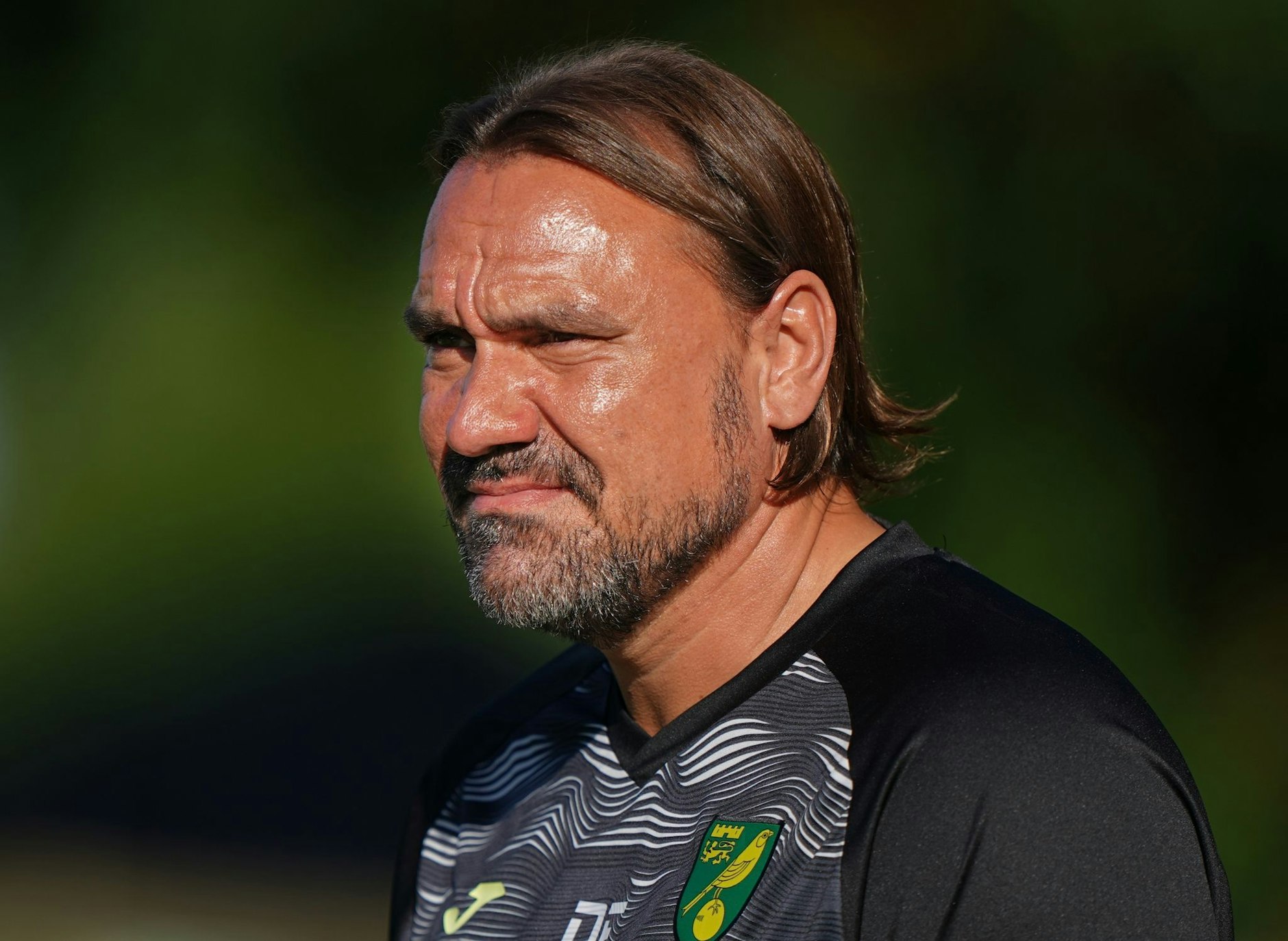 ARCHIV - Hat bei Borussia Mönchengladbach unterschrieben: Trainer Daniel Farke.  