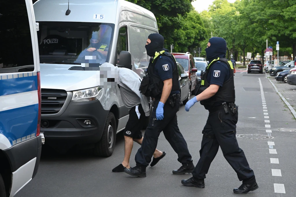 Encrochat-Razzia in Berlin: Bande soll massenhaft Drogen eingeschmuggelt haben
