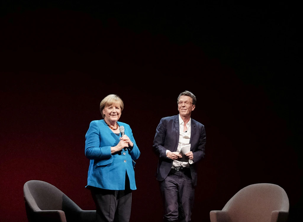 Angela Merkel wollte mehr über den Osten reden, doch dann kam Putins Krieg