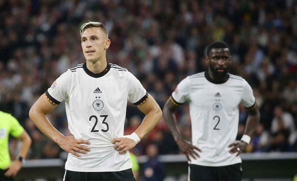Doppelter Schlotterbock: Ex-Union-Star Nico muss die Kurve kriegen
