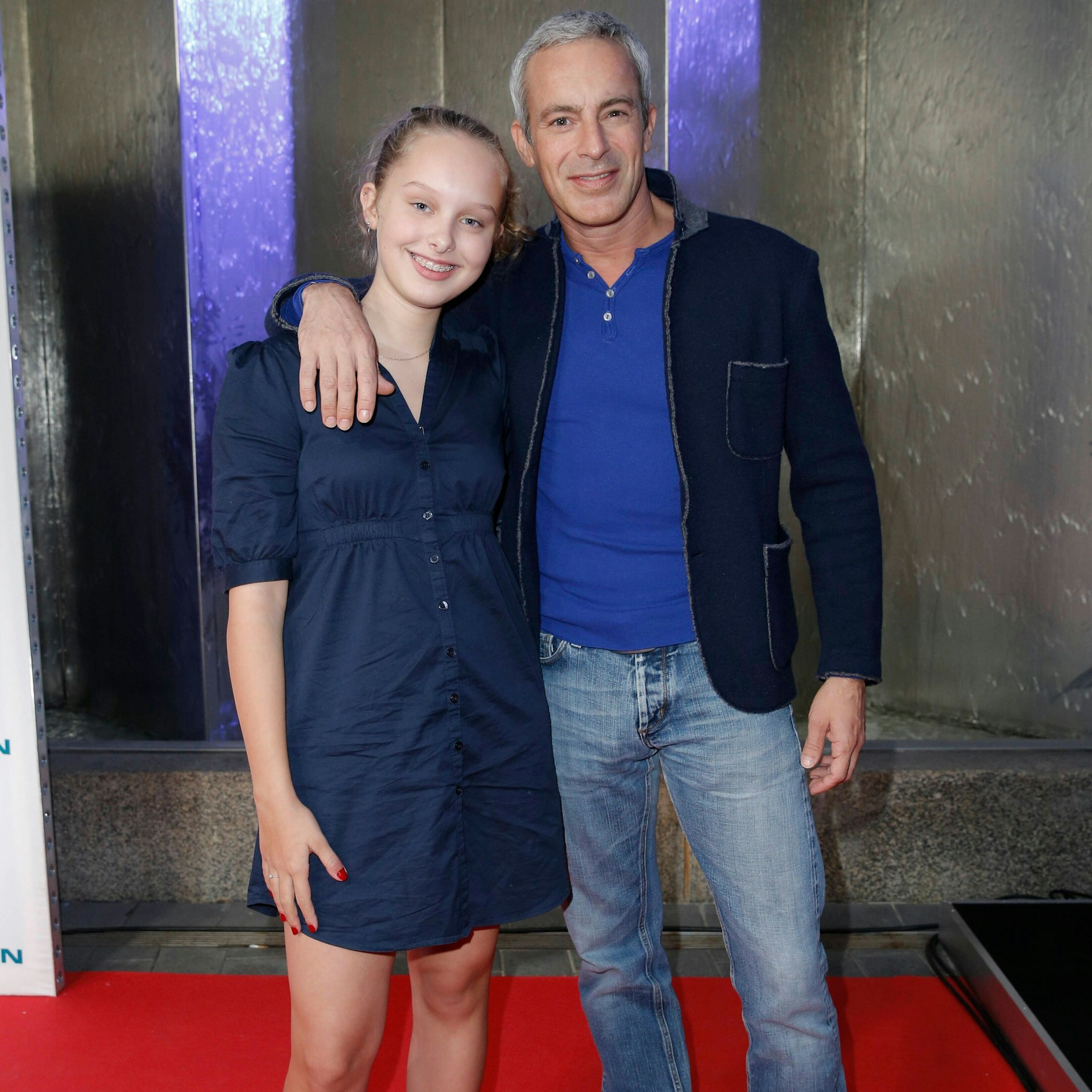 Gedeon Burkhard zusammen mit seiner Tochter&nbsp;Gioia Filomena bei einem gemeinsamen Auftritt 2018.