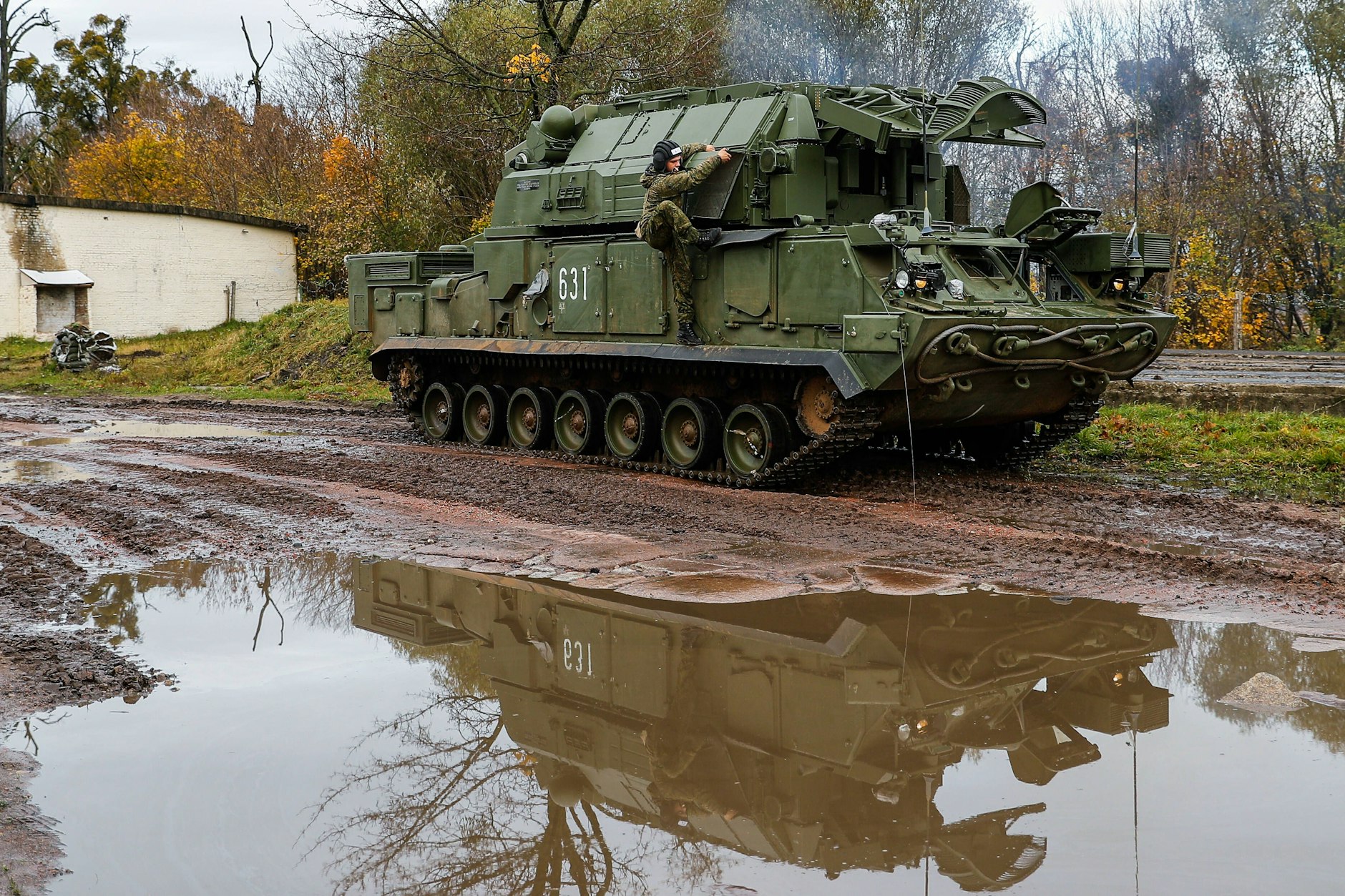 Ein Tor-M2-Raketensystem beteiligt sich an Militärübungen der Flugabwehreinheiten der russischen baltischen Flotte in Kaliningrad.