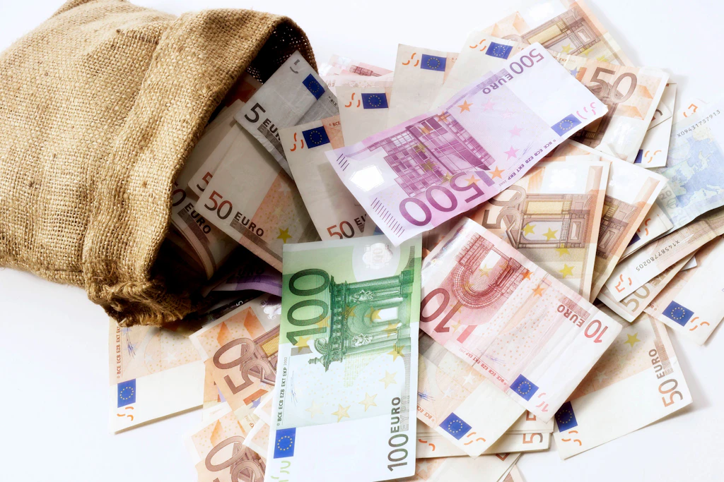 Verteilt Top-Ökonom Zeigt, Wie Ungerecht Das Vermögen In Deutschland Verteilt ...