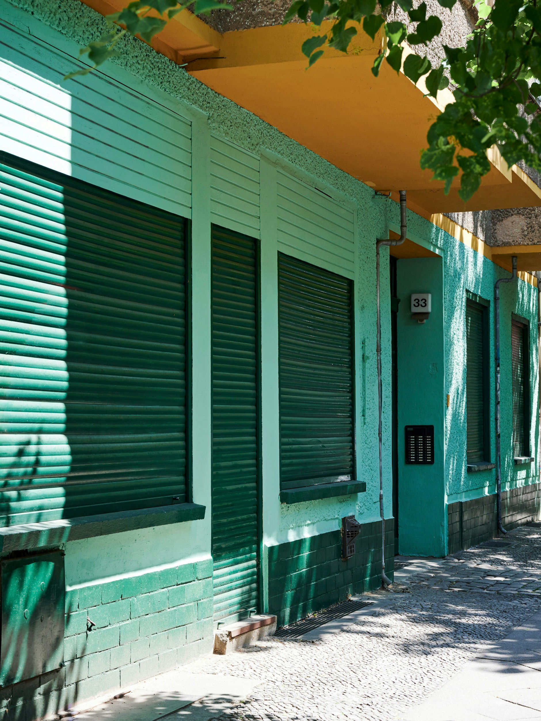 Ein leerstehendes Haus in der <a target="_blank" href="https://www.prenzlauerberg-nachrichten.de/2018/11/27/hier-wohnt-fast-niemand">Raumerstraße 33 </a>in Prenzlauer Berg