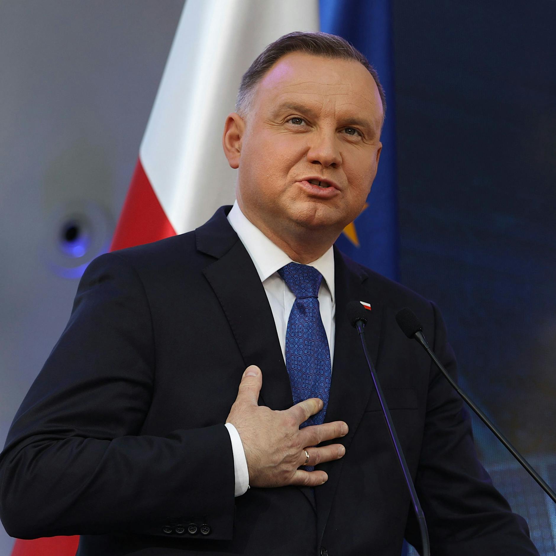 Polen-Präsident poltert gegen Scholz-Gespräche mit Putin: „Hat jemand während des Zweiten Weltkrieges auf diese Weise mit Adolf Hitler gesprochen?“