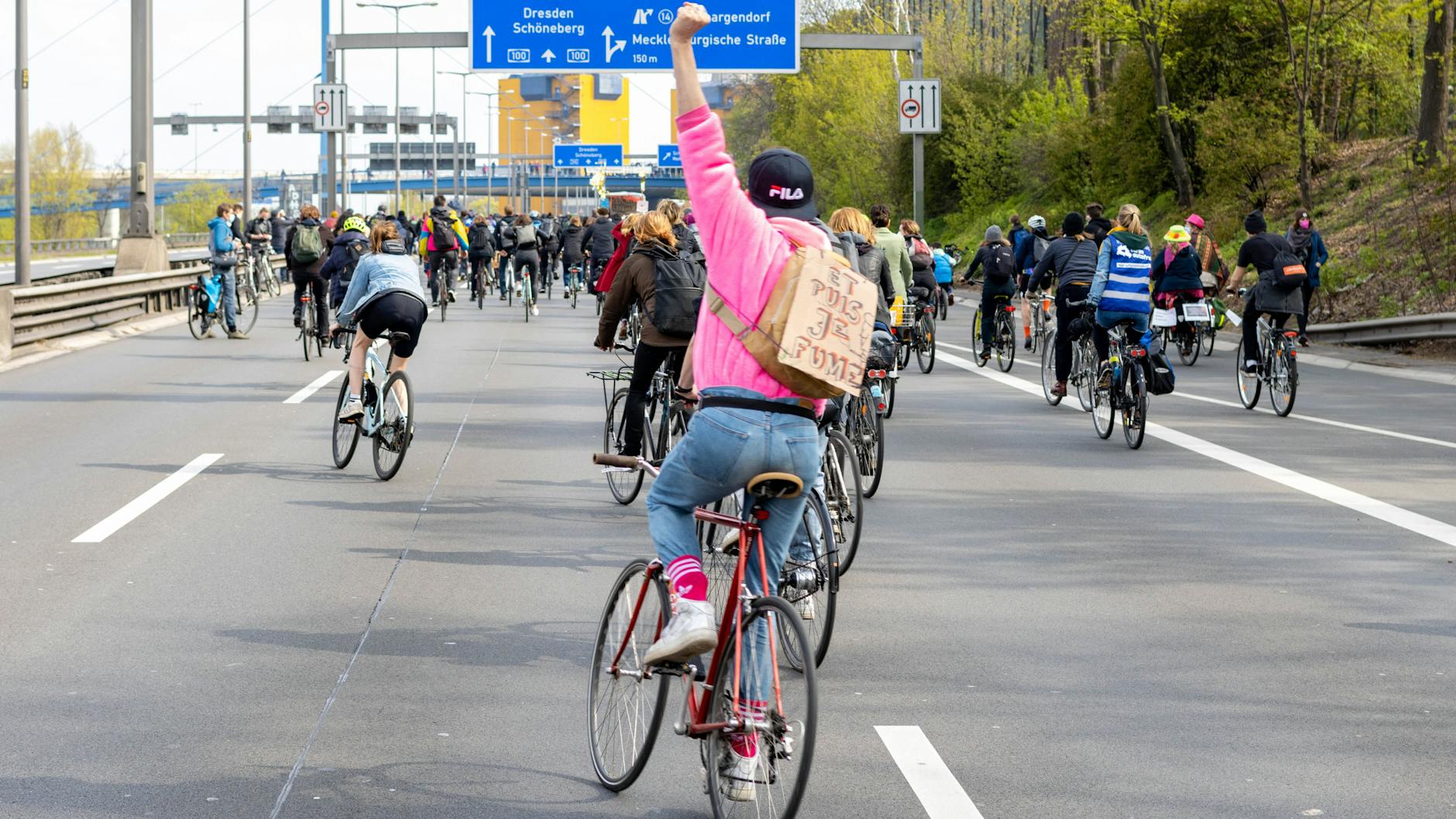 Auch bei der Fahrrad-Sternfahrt der Initiative MyGruni nach Grunewald durften die Räder auf der A 100 fahren.