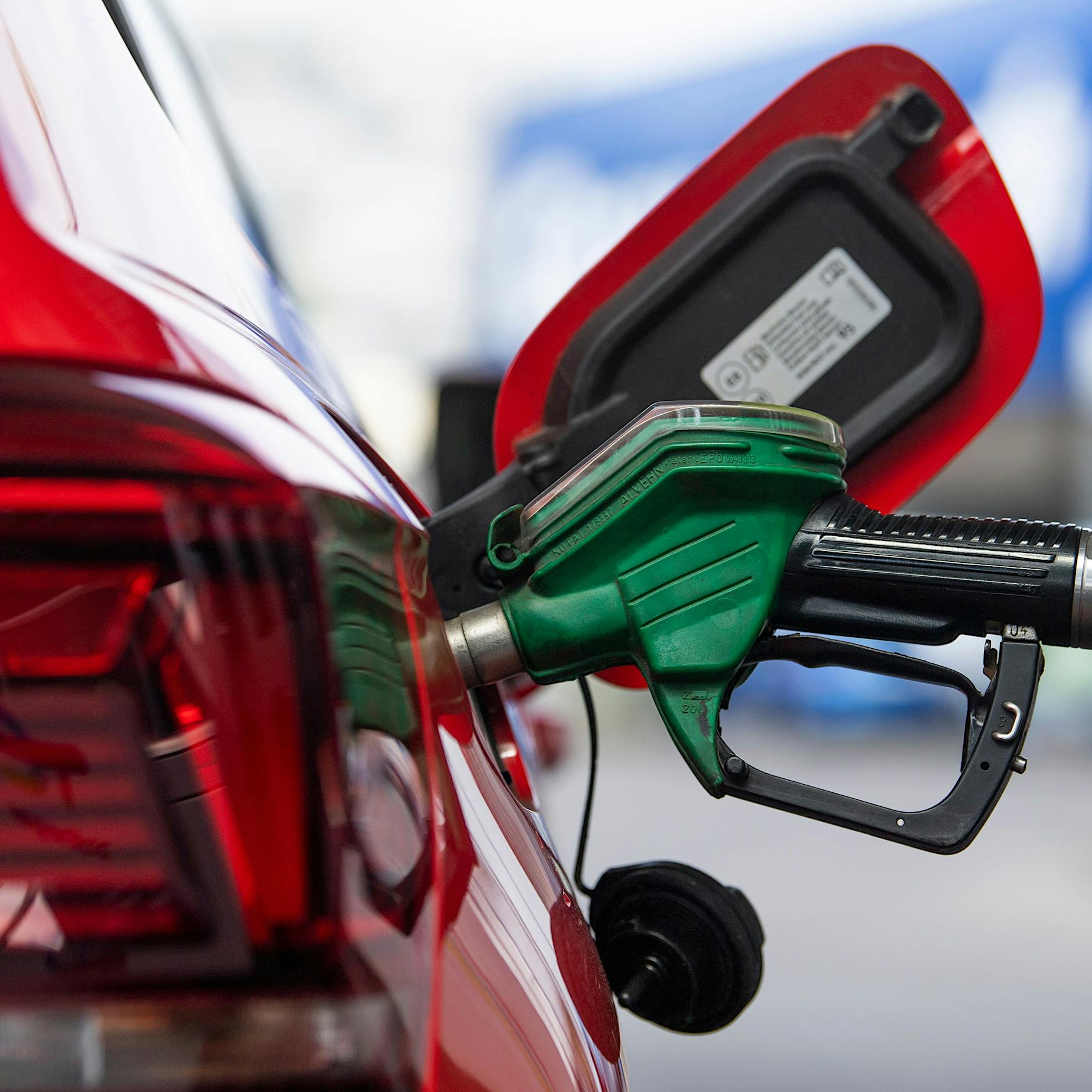 Tankrabatt: Tankstellenverband wirft Mineralölkonzernen Abzocke vor