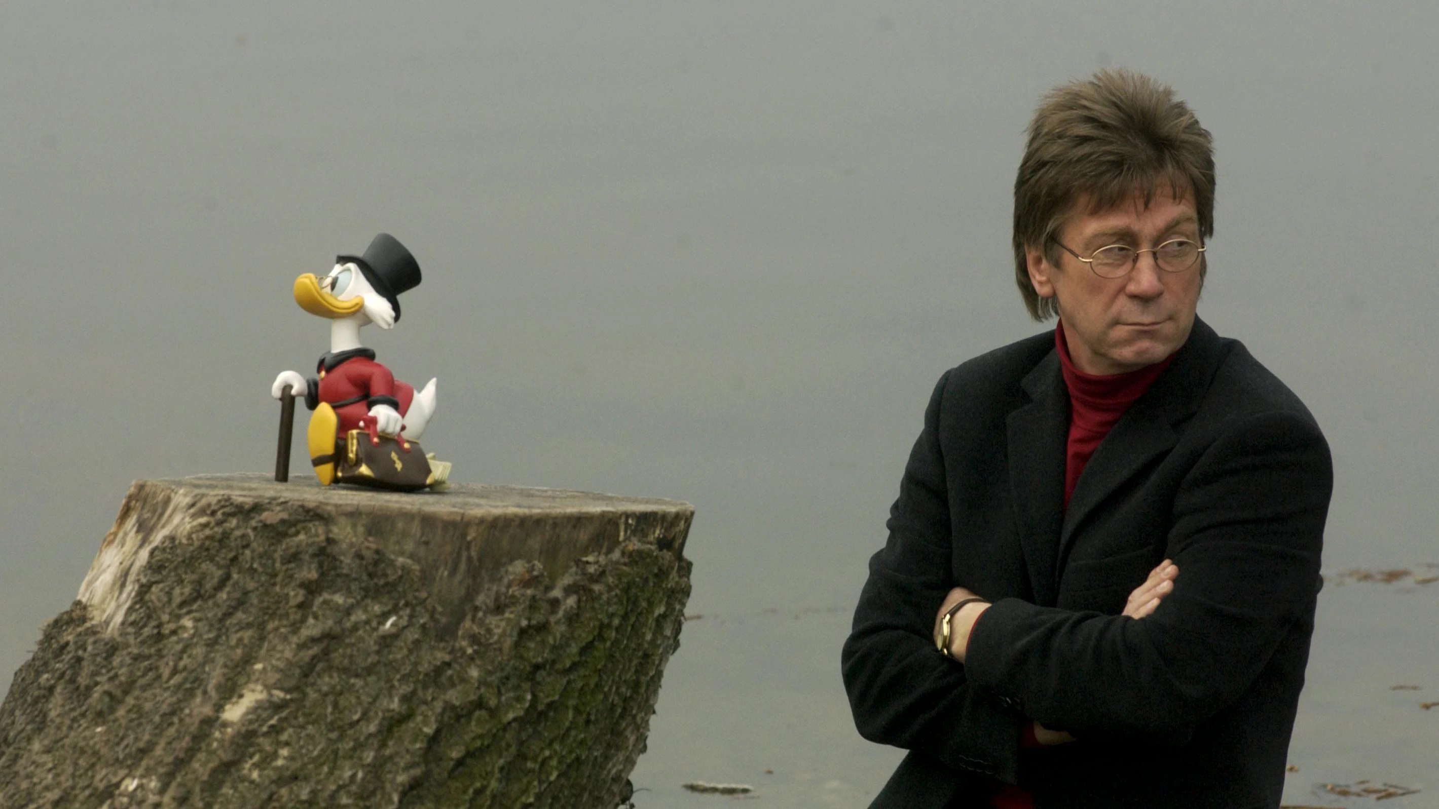 2004: Der als Kaufhaus-Erpresser bekannt gewordene Arno Funke, genannt Dagobert, mit einer Dagobert-Figur.