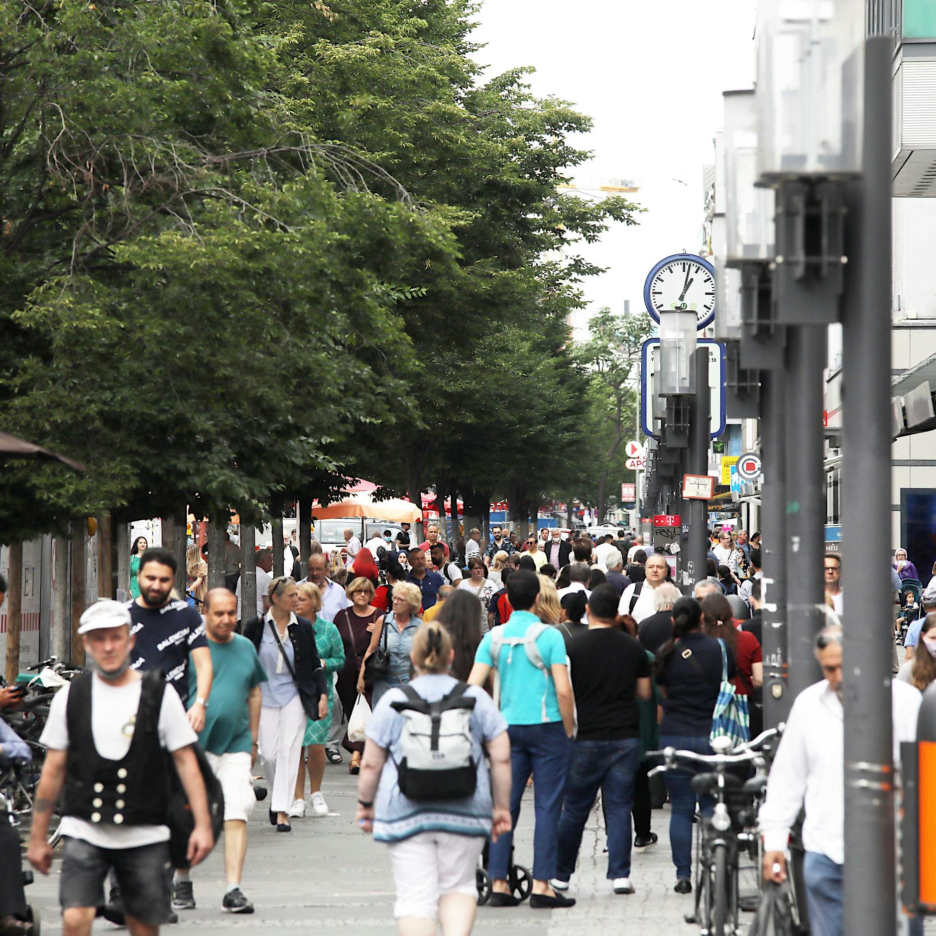 Zahl der Einbürgerungen deutlich gestiegen