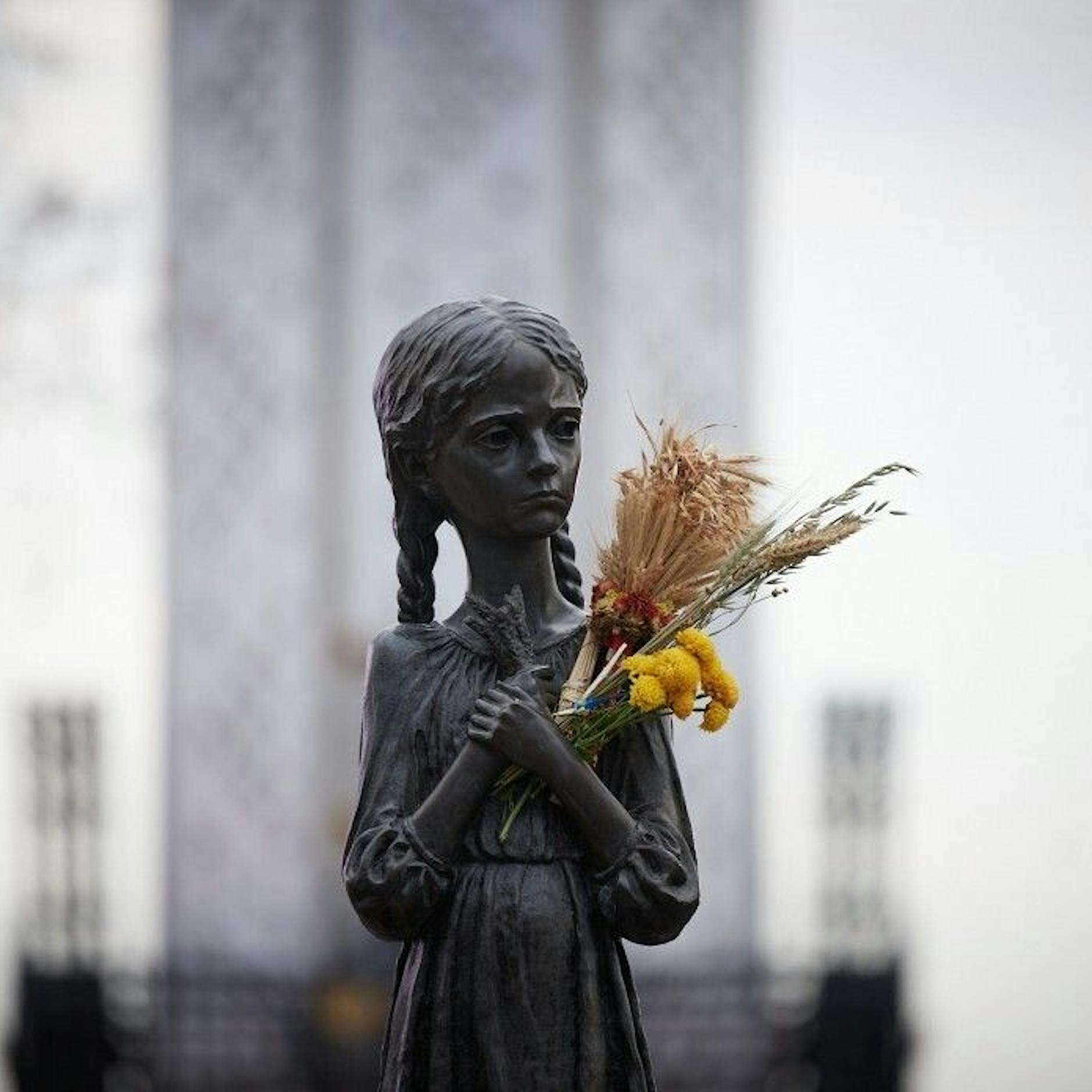 Timothy Snyder: Putin will Afrika und Asien aushungern, um Krieg zu gewinnen