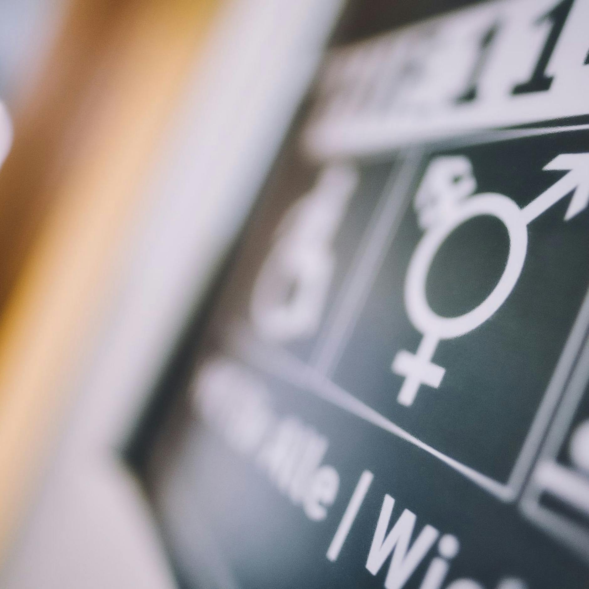 Unisex-Toiletten: Kommt das Klo für alle auch an Berliner Schulen?