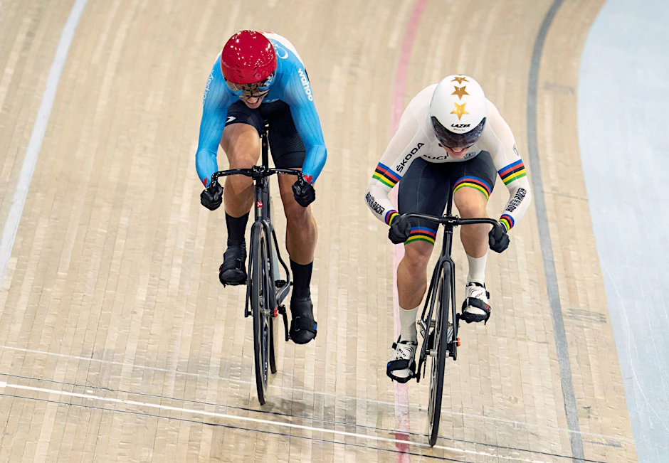 Emma Hinze (r) gewann in Kanada auch den Sprint.  P/dpa - ACHTUNG: Nur zur redaktionellen Verwendung und nur mit vollständiger Nennung des vorstehenden Credits