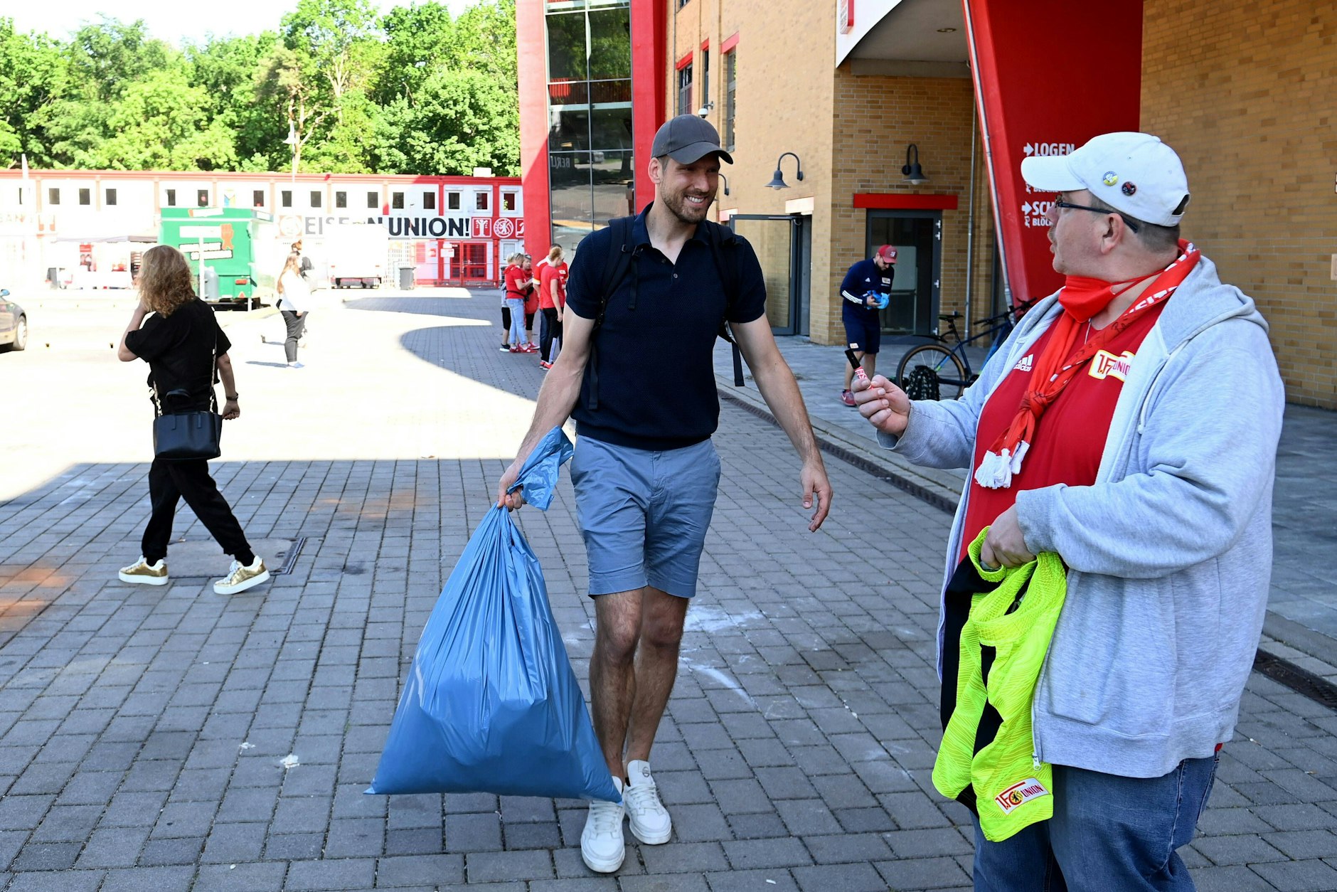 Viel Gepäck hatte Andreas Luthe nicht mehr in der Union- Kabine.