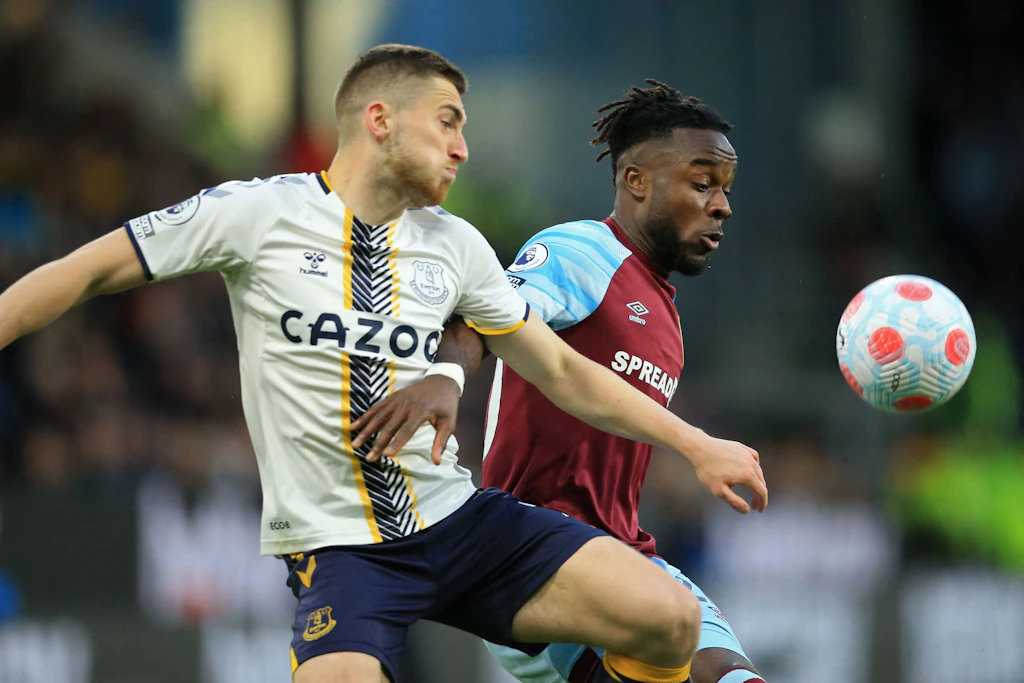 Jonjoe Kenny (25) kommt: Hertha BSC schnappt sich England-Weltmeister