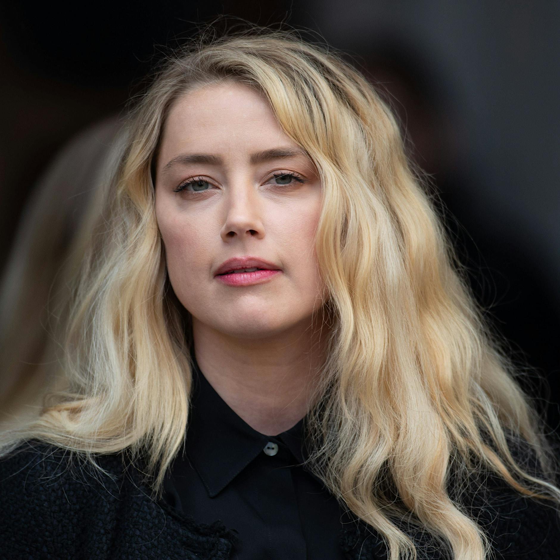 „Er ist ein fantastischer Schauspieler“: Amber Heard gibt Interview