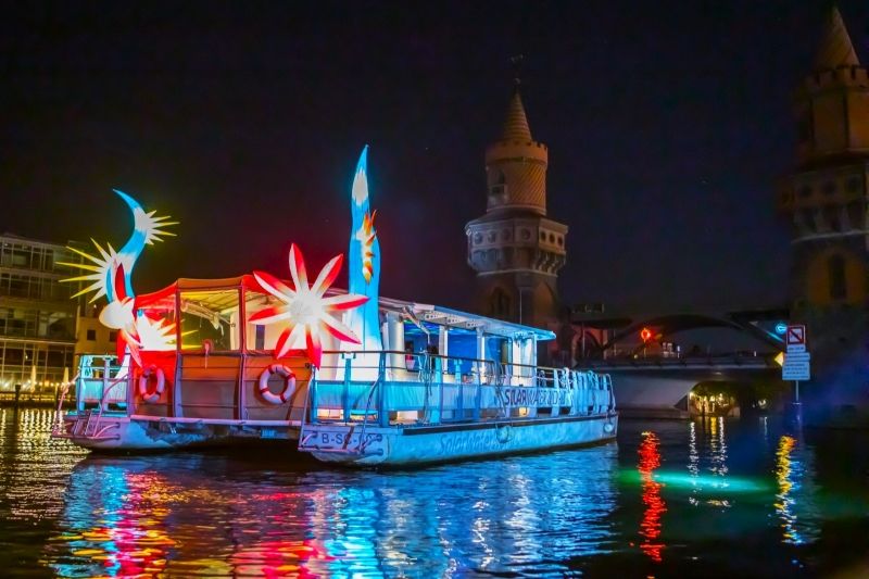 Abendliche Schiffstour Berlin Oktober 2025 | Tickets
