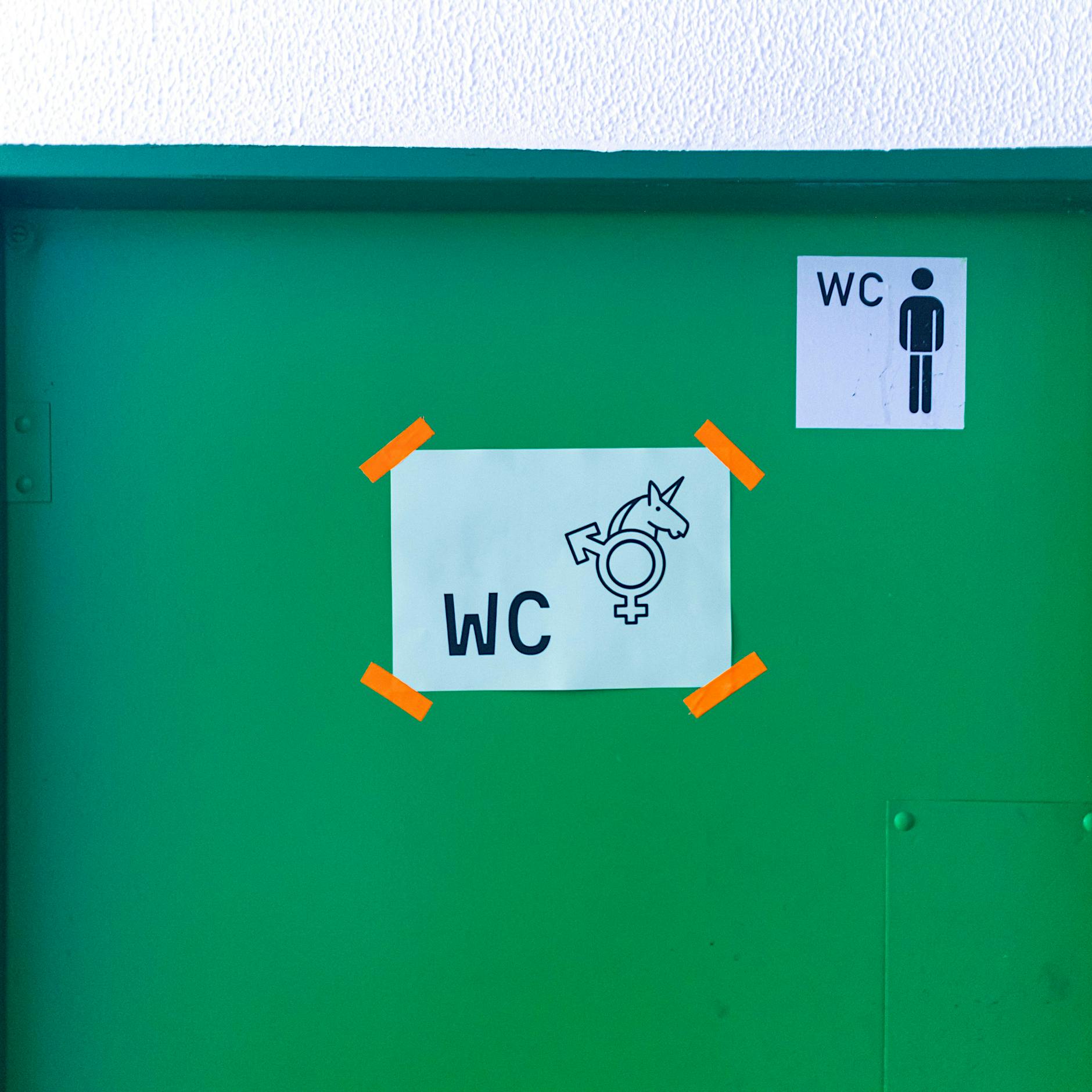 Unisex-Toiletten an Schulen sind falsch und übergriffig