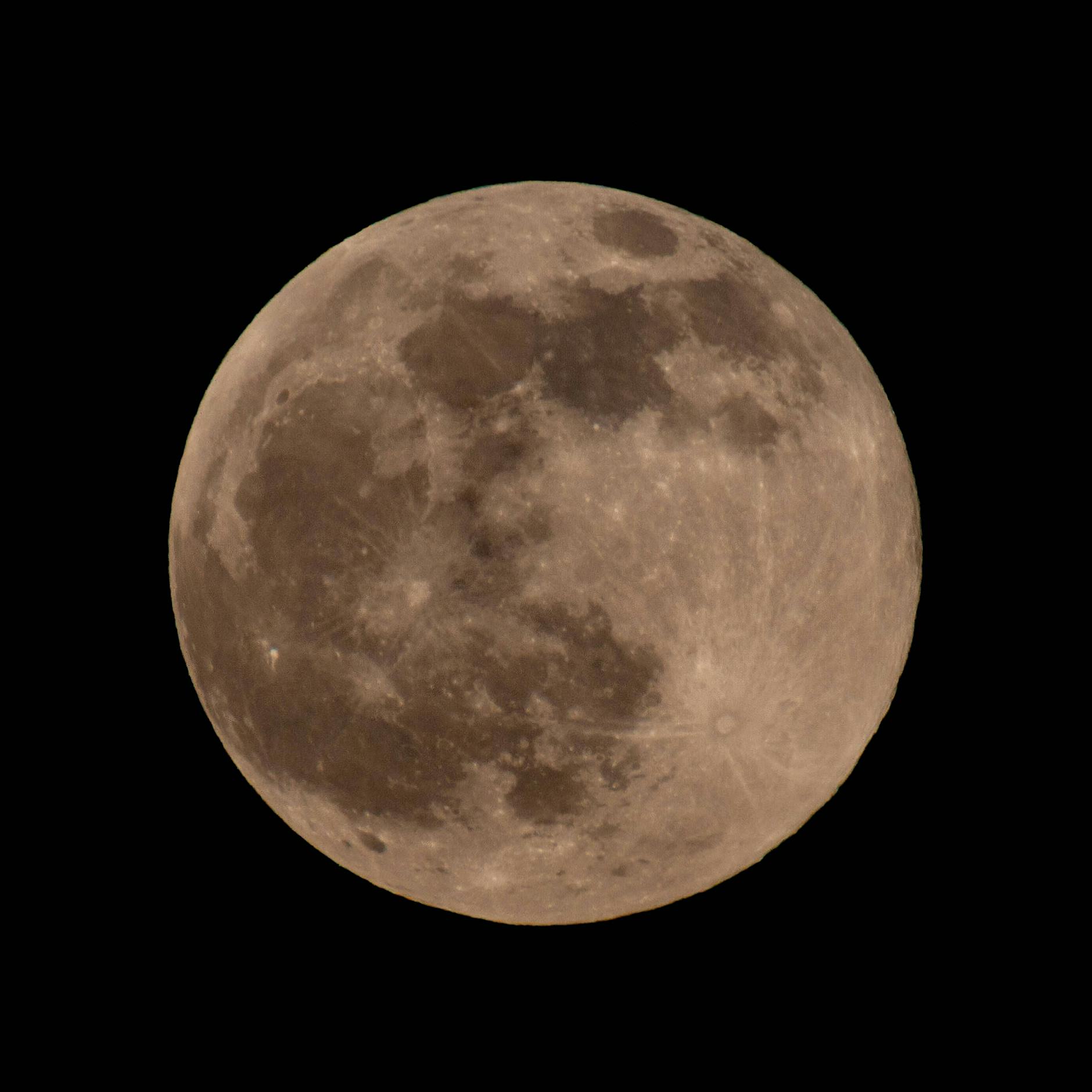 Einfach erklärt: Was wäre, wenn es den Mond nicht gäbe?