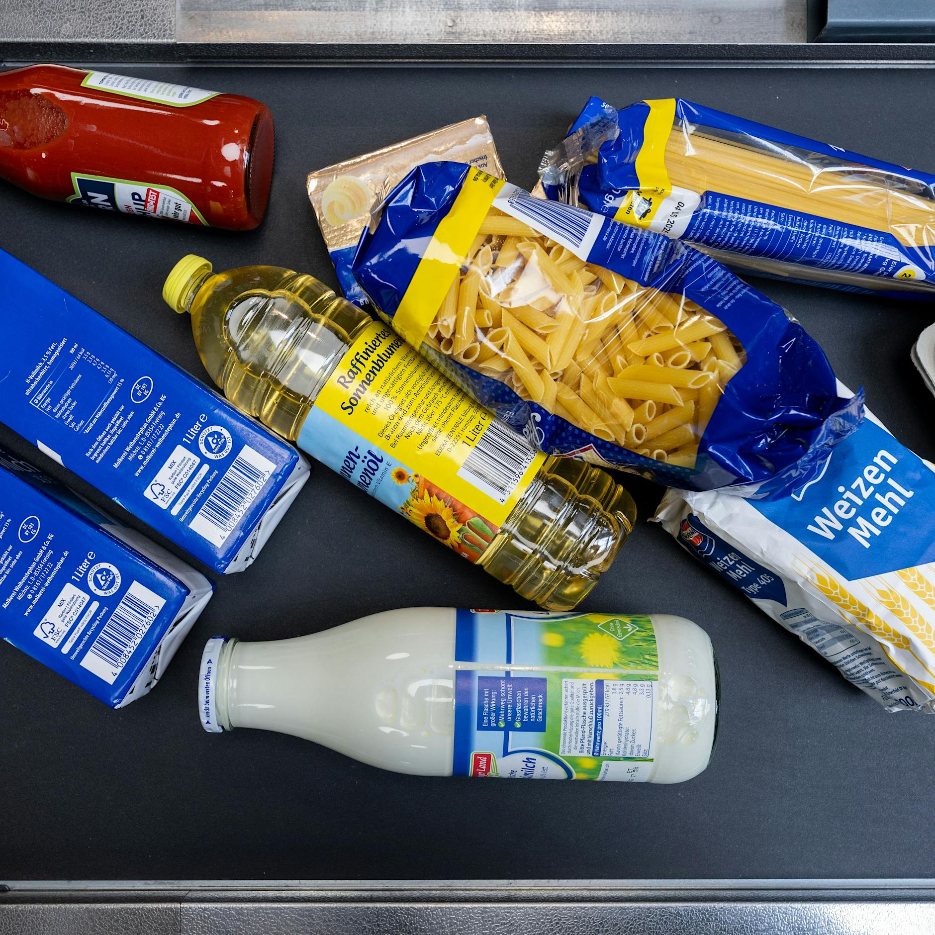 Wer soll das noch bezahlen? Kartoffeln verteuerten sich um 106, Getreide um 75, Milch um 37 Prozent – und was billiger wurde