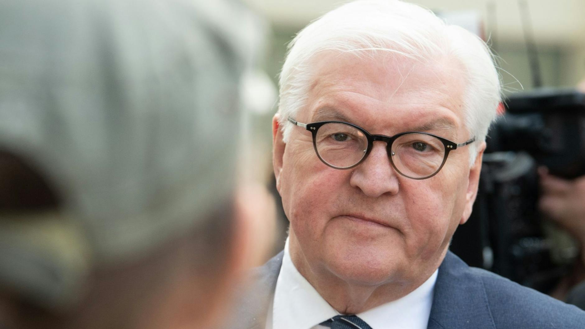 Bundespräsident Frank-Walter Steinmeier stellt eine Art reformierten Zivildienst zur Diskussion.