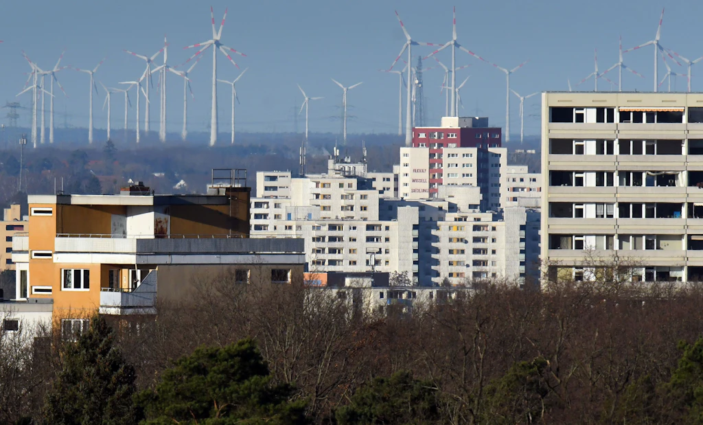 Berlin hat genug Flächen für Windräder – auch ohne Wald und Wiesen