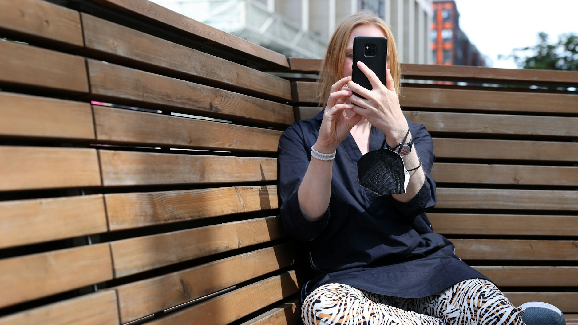 Maria Weber twittert mehrmals täglich und nutzt dabei den Hashtag #IchBinArmutsbetroffen.